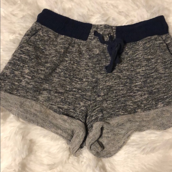 SLEEPING SHORTS - Picture 2 of 4